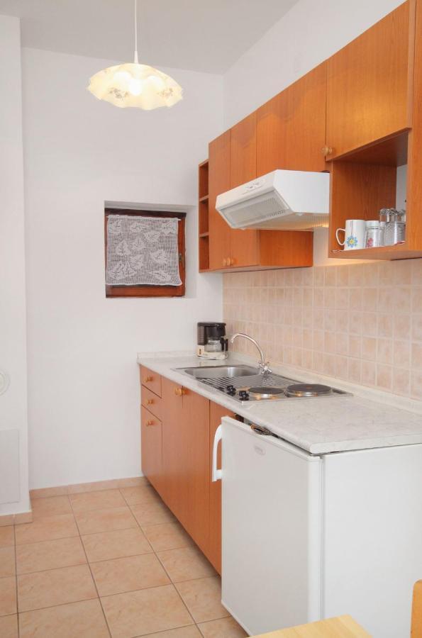 Apartments By The Sea Klenovica, Novi Vinodolski - 5581 Εξωτερικό φωτογραφία
