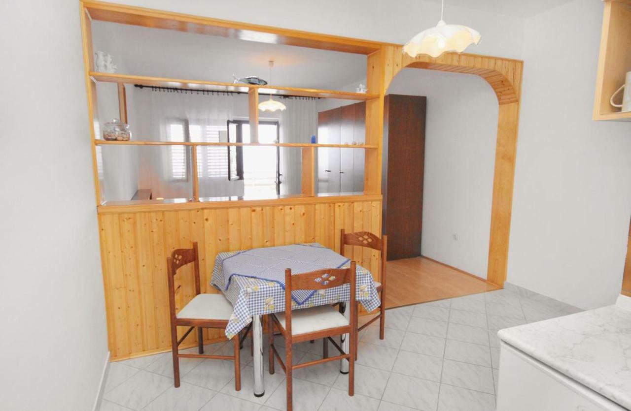 Apartments By The Sea Klenovica, Novi Vinodolski - 5581 Εξωτερικό φωτογραφία